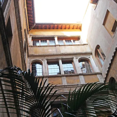 Apartamento Centro Storico - Palazzo Avila '500