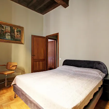 Daire Centro Storico - Palazzo Avila '500 Roma
